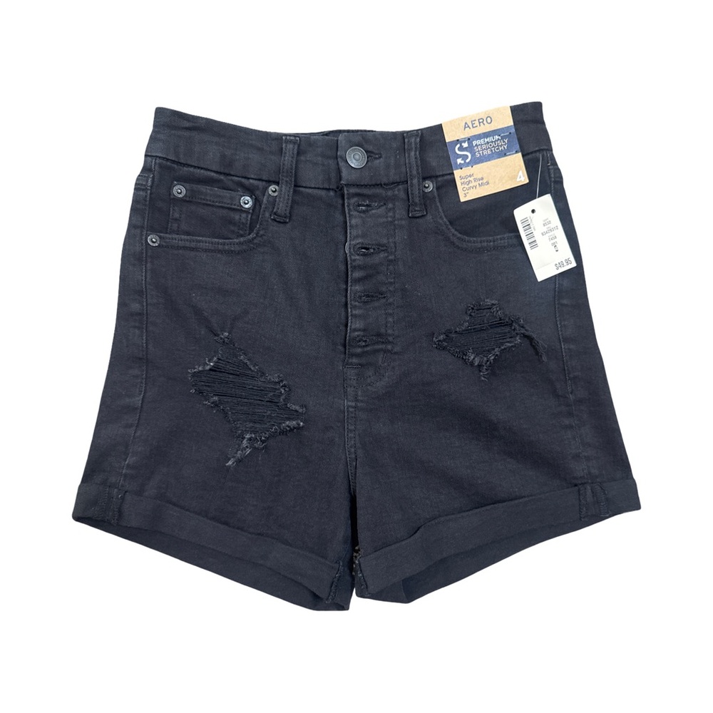 Aero NWT Super High Rise Curvy Midi 3” black distressed stretchy shorts